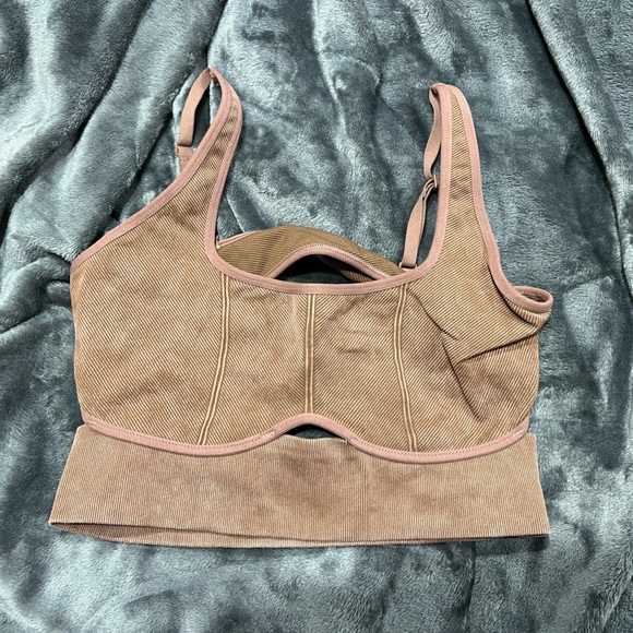 aerie Other - Aerie Offline seamless cut out long line sports bra size Large
